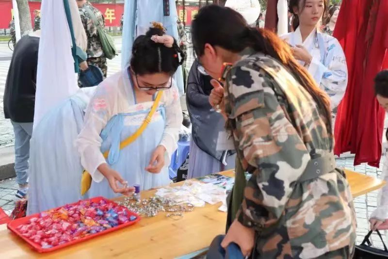 多图来袭!中秋厦园月,戏玉兔,做月饼…我厦中秋就是有