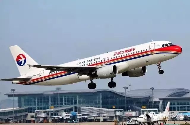 飞机场是怎么样运行的 27e7c699e79f4bfaba380438194dcc1a.jpeg