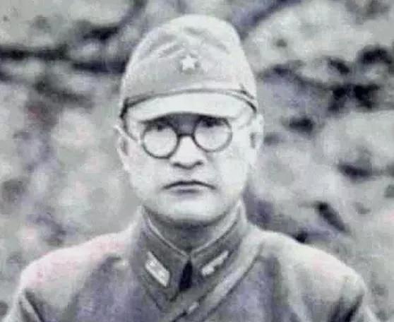 师长|抗战中最牛小兵，因一泡尿，弄死日军师长，吓得日军不敢公开