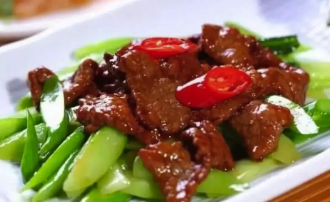 如何炒牛肉嫩好吃 50b1f9510a094d2c840a0b506d08b049.jpeg