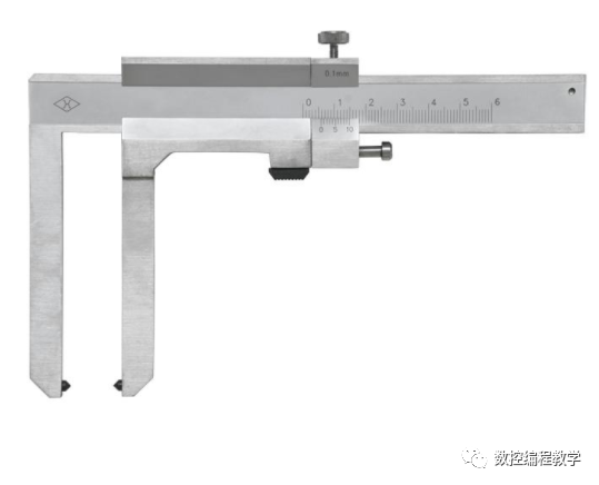 原来卡尺有这么多种类,叫不出名字,也不知道怎么用