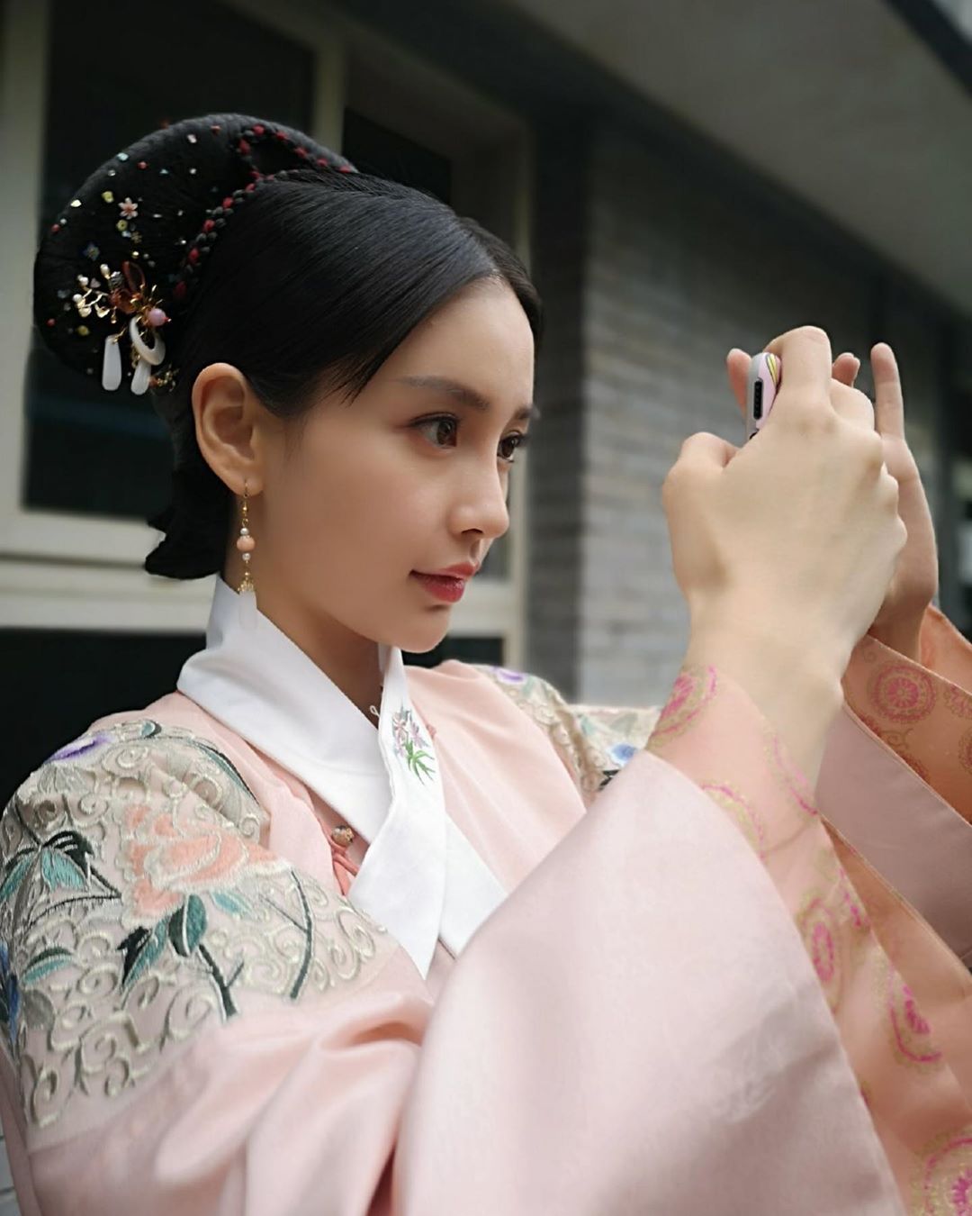 angelababy最新清宫戏造型