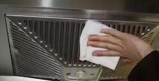 油烟机怎么清洗才会干净 af40e5495e5044ae87d4d2405382fc6c.jpeg