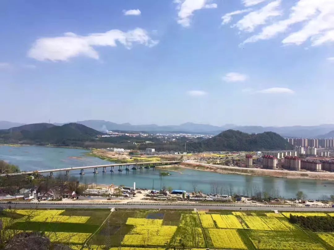 泾县有房要跌了?先恭烯村别墅的门面带房价图片欣赏图片