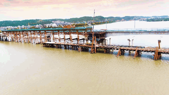 【航拍】遂宁涪江二桥项目最新进展,围观航拍下的二桥