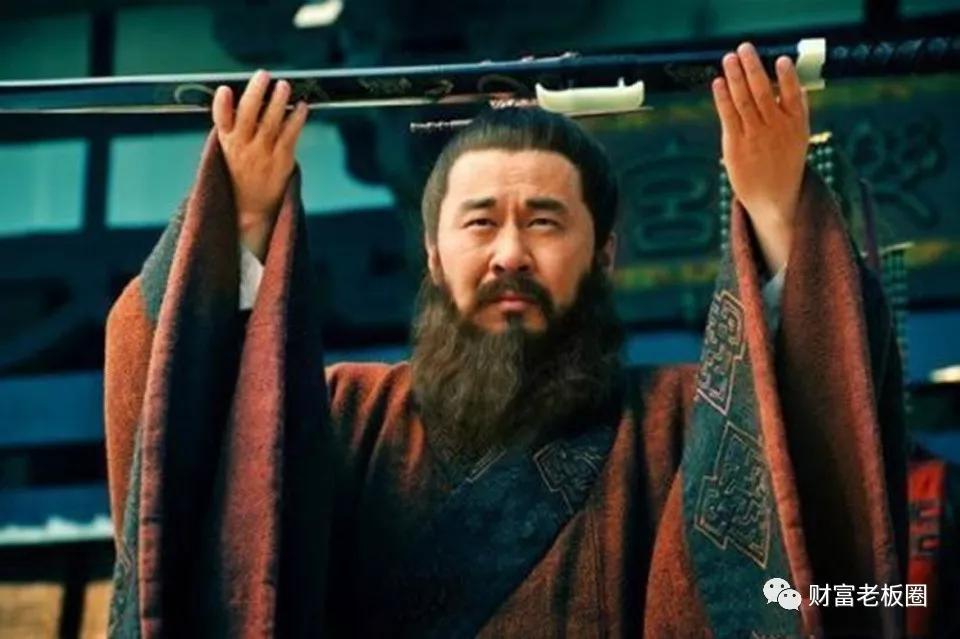 什么|曹操处决吕布时，为何要先缢死再斩首，岂不是多此一举