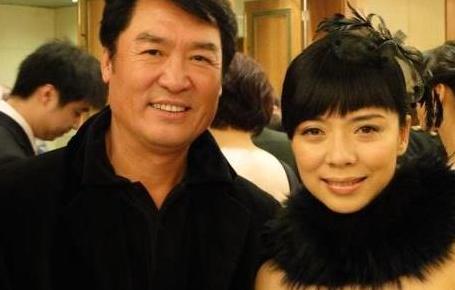 祝延平娶北大博士今61岁很时尚前妻赵娜做杜淳后妈今欲复出