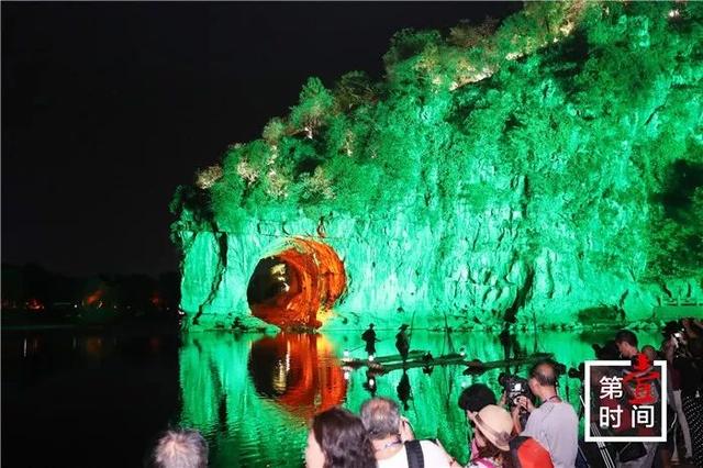 十五的月亮十六圆！桂林象山公园再现象山水月奇观