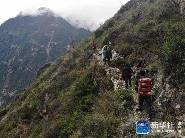 地处大渡河流域的甘孜州康定市孔玉乡色龙村,平均海拔2400米,整个山村