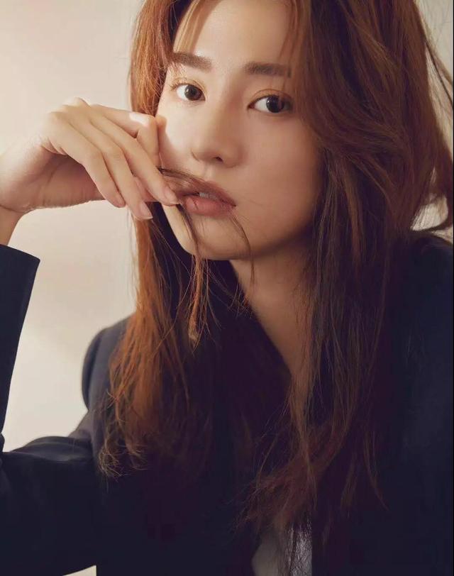 像春夏也很有女人味