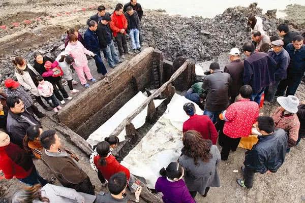 南京第一神秘古墓，500年从不长草，专家：与越南神秘太监有关