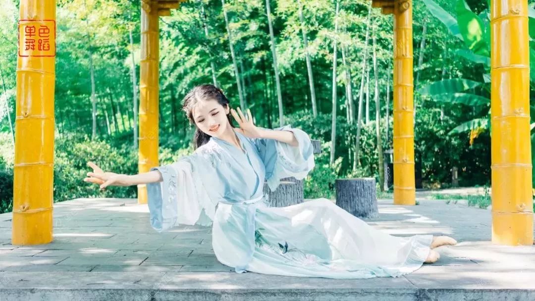 舞蹈视频古风慢动作 95eace924a3b4387baae4ec7d8747a2b.jpeg