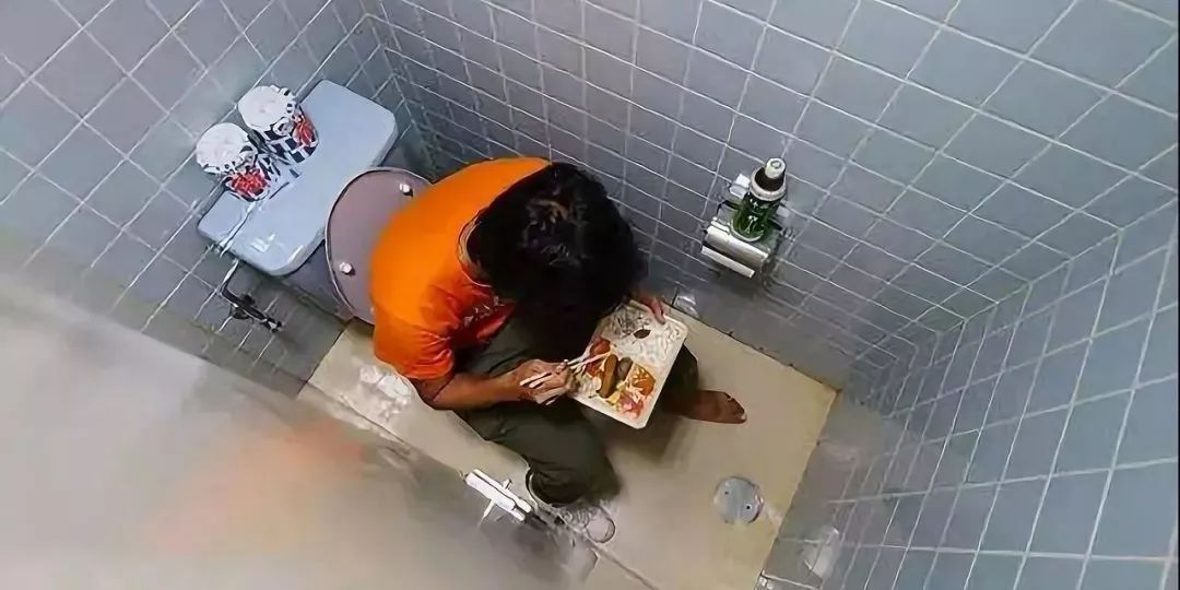 人均伙食费_苏芒回应伙食费争议(2)