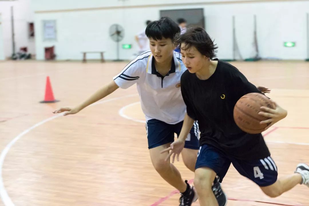 打篮球的女生真帅 走近漳州二中女子篮球队