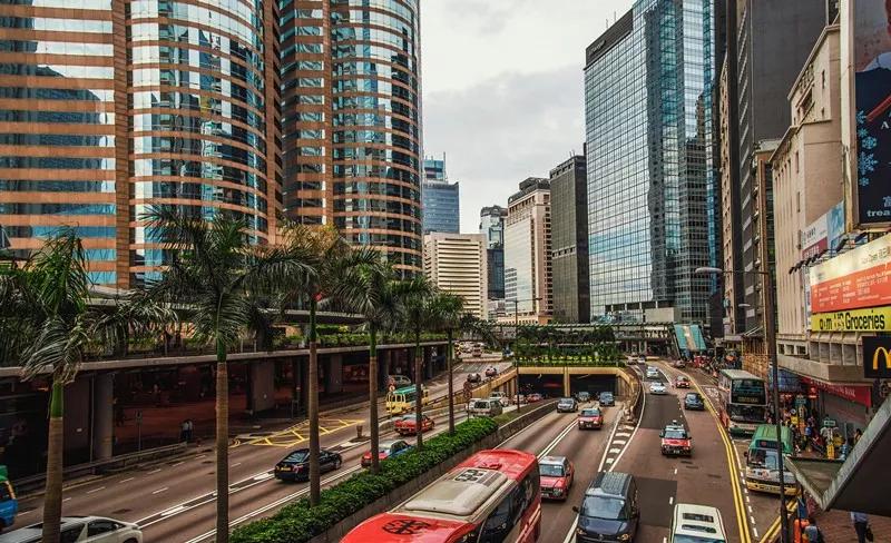 韩国和香港的经济总量_香港经济现状对比图