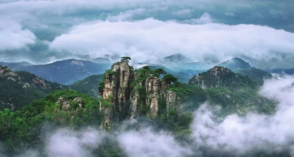 好吃,好看,风土民情等拍摄照片上传沂蒙山龟蒙景区官网,进行投票评选