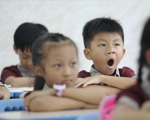                     6岁女孩久咳两个月不好，秋季带娃做到“两多两少”，生病少一半