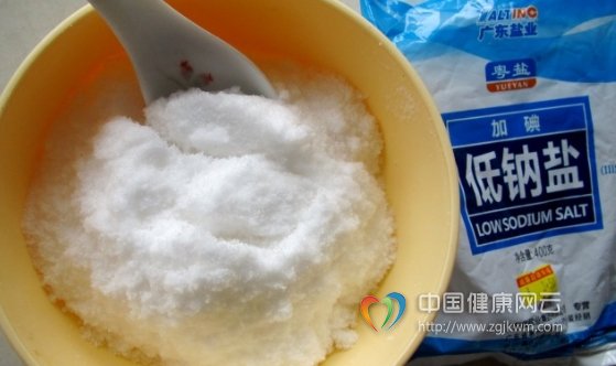 人均食盐使用量_食盐图片