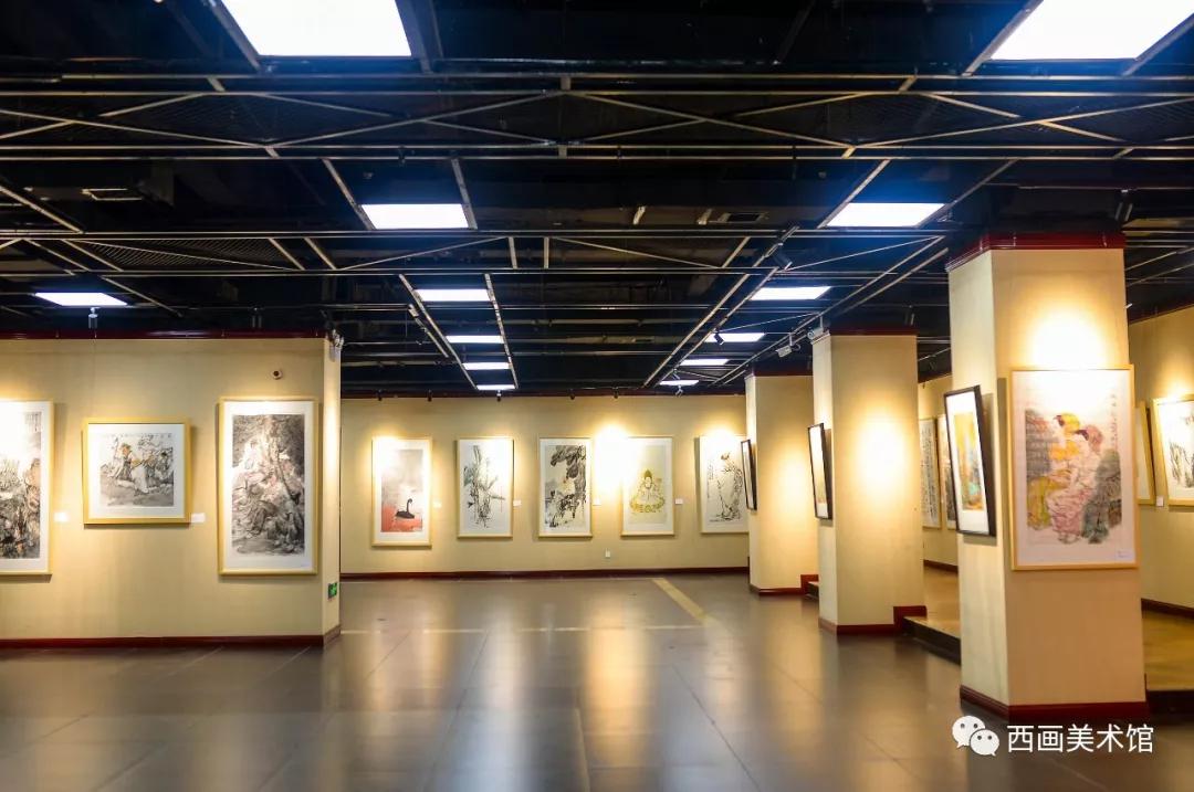 展览呈现在西安中国画院美术馆二,三楼,将展出至9月25日.