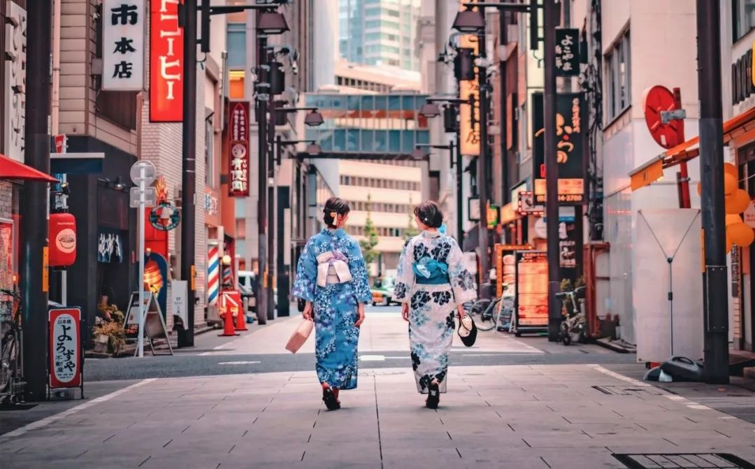 我喜欢你,在日语中用各地方言怎么说?