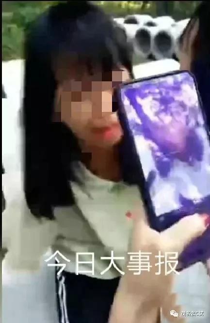 欺凌!茂名微信群疯传的女学生被多个妙龄少女殴打辱骂