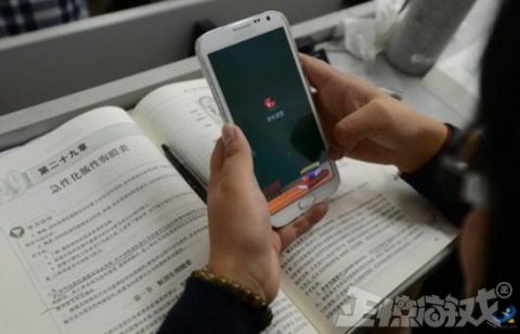 怎么能快速赚一笔钱 93df959374f64b1597a5a861cae356c2.jpeg