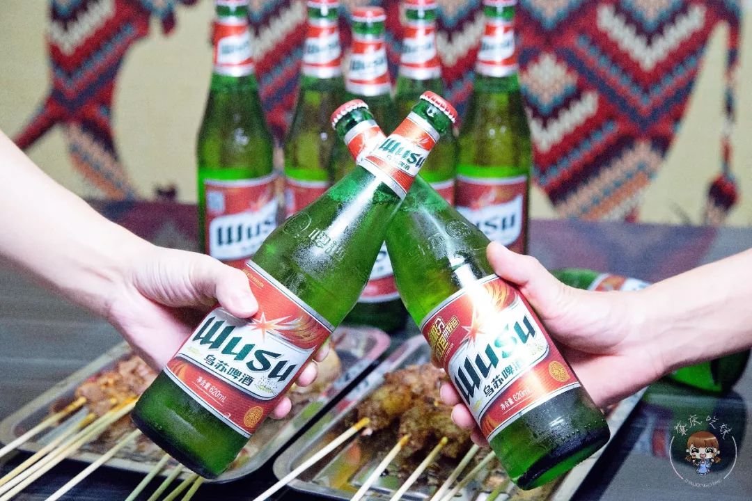 新疆啤酒"夺命大乌苏"  新疆的啤酒是豪迈系的, 麦芽的浓度很纯,比