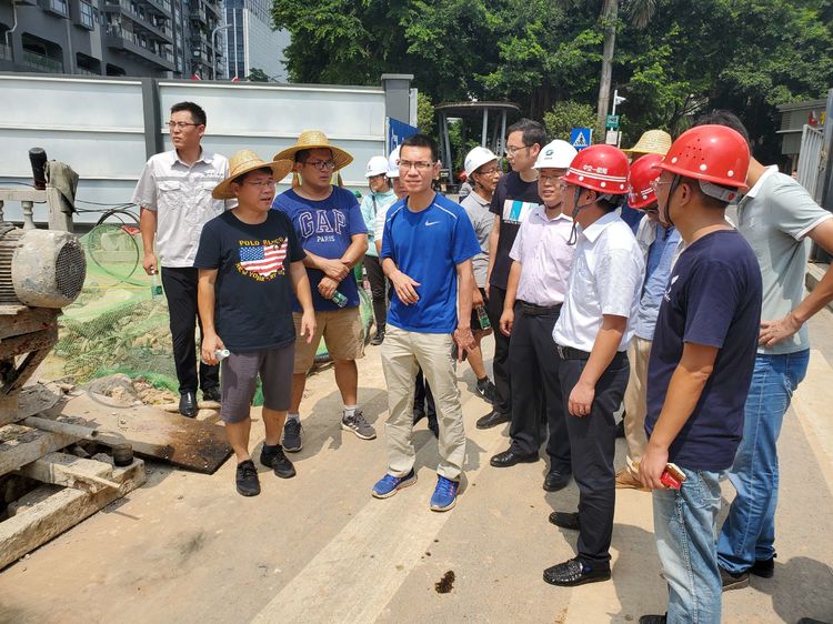 光明区水务局局长黄海涛同志率队调研指导水污染治理及9.