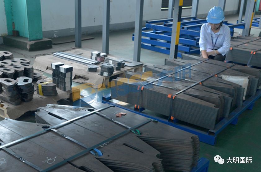 激光加工切割加工中心 c8728f77bc224149bf78ac5a33216e9a.jpeg