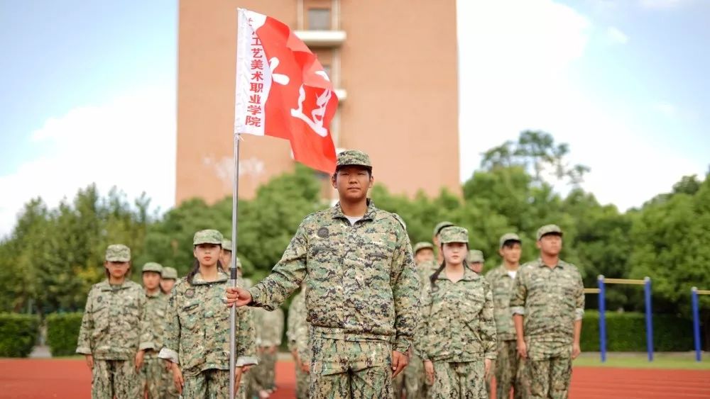 宣传部(新闻中心—摄影,摄像/高斯峰 张宇杰 汪颗发 时文杰返回搜狐