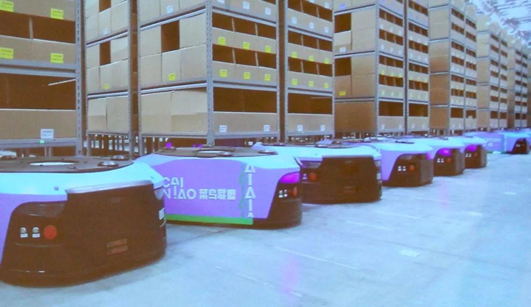 电商进入全球化时代，自动化仓库机器人市场爆