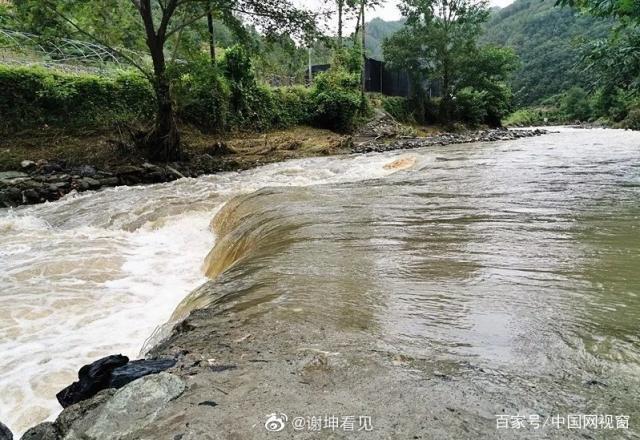 小河村有多少人口_小河卡通图片