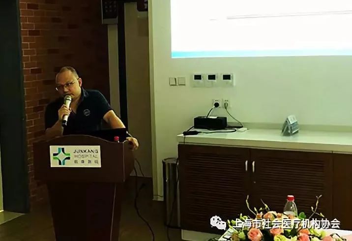 超声医学分会会长章建全教授的《巨大肝海绵状血管瘤的微波消融治疗》