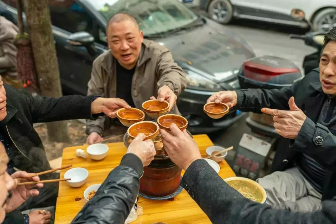 在广州,让我带你一网打尽武汉过早小吃,再和你一起喝早酒!