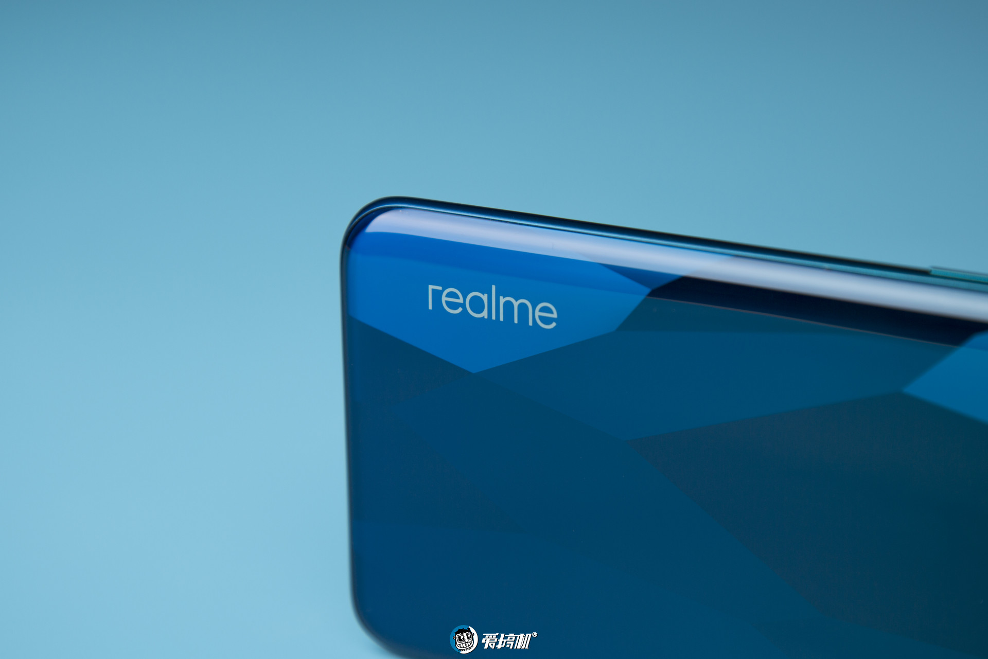 realme官方壁纸,realme壁纸 原创realme q上手体验:目前性价比最高的千元机?