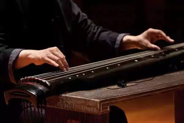 古琴排名_古琴图片唯美(3)