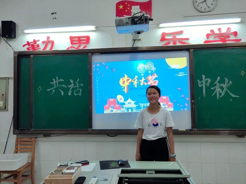 新文学校中学部开展系列中秋节主题活动