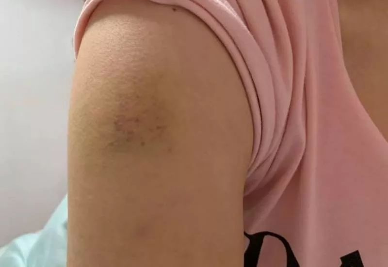 狗血! 华人夫妻撕破脸,儿媳掏空男方家,还把婆婆赶出家门!