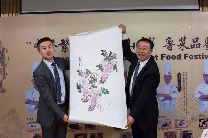山东鲁菜飘香多瑙河中餐繁荣味道山东活动赢得国际友人齐点赞