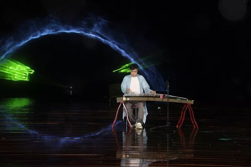 雨中漫步的简谱_雨中漫步图片(3)