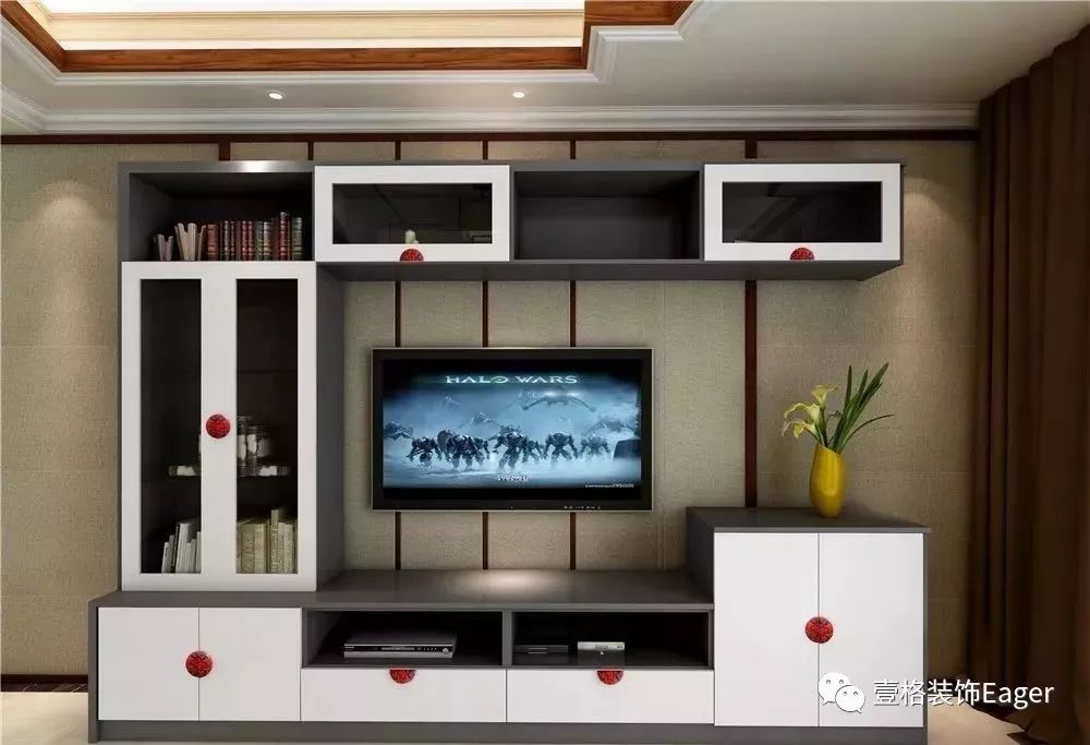 在电视柜两侧摆放成品斗柜收纳,也可以提供客厅的储物摩能.