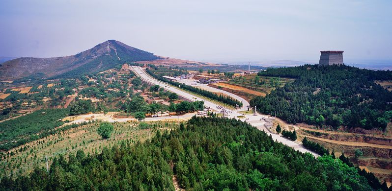 乾陵人口_乾陵地宫图片