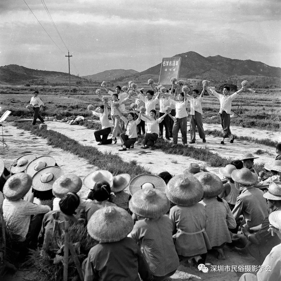 蛇口开山炮打响了中国改革开放第一炮(1979年7月2日)