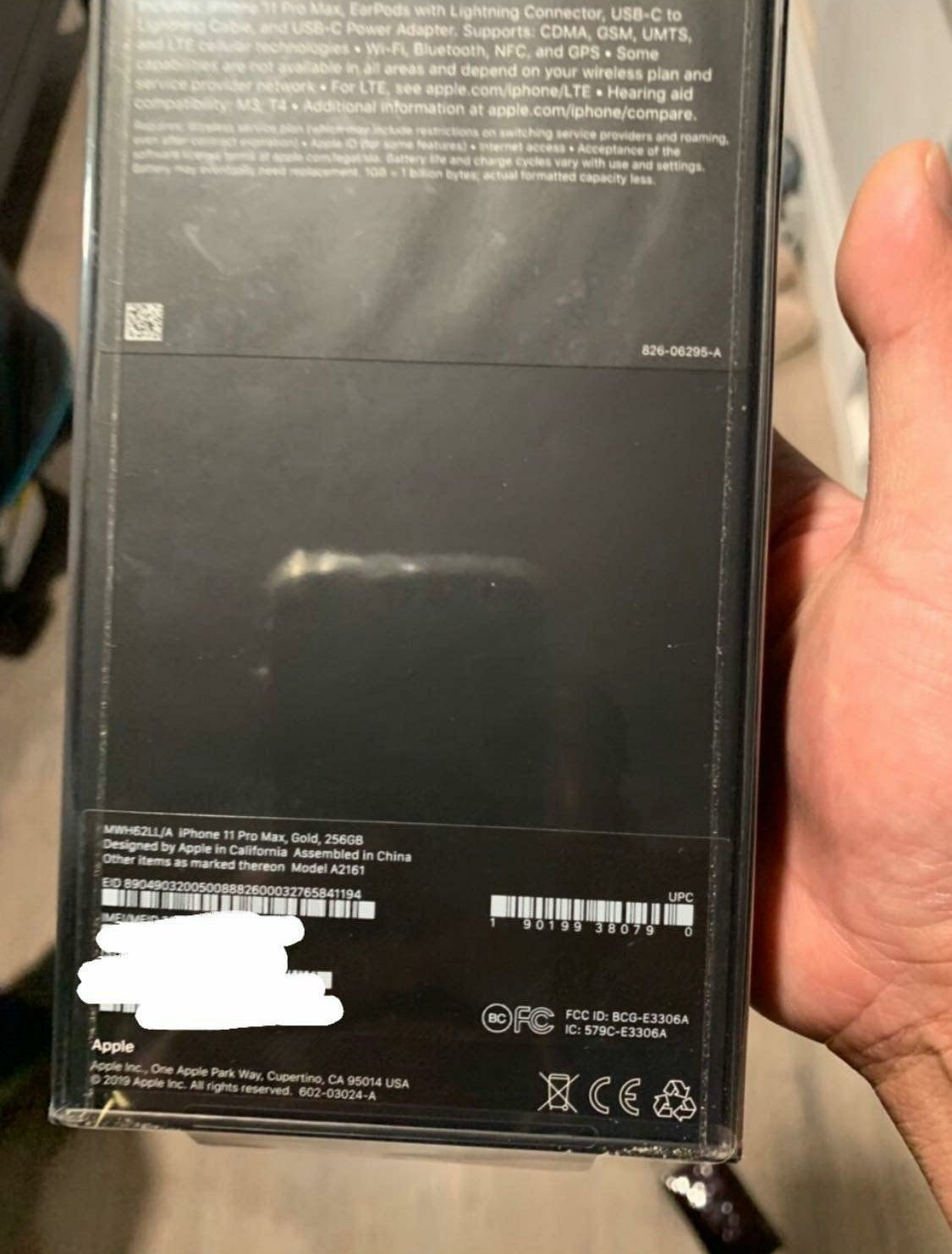 iphone11iphone11pro系列外盒曝光高质感黑色包装盒再次回归