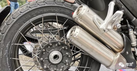 什么是单摇臂双摇臂 4731e4568bc243908738654a6bada8f2.jpeg