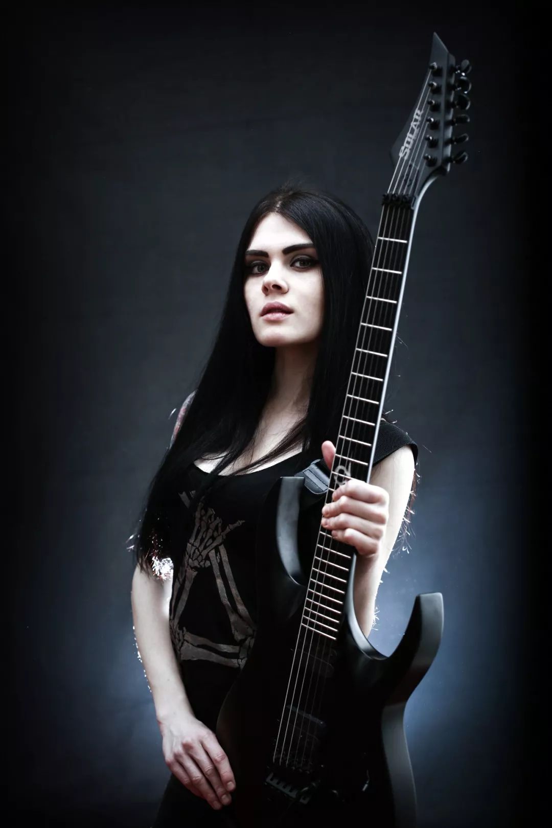 solar战斗民族美女吉他手elenaverrier