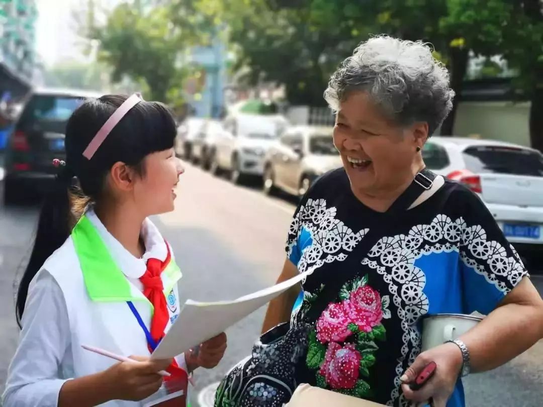 【实践营活动:周六】小记者采访:家务大调查