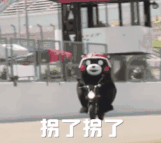 我试过了各种方法,什么横抱着拍,竖抱着拍,吃安抚奶嘴,吃手指头,看