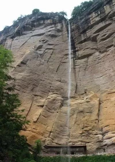 B线:【国庆9月30日-10月6日天天发团】¥