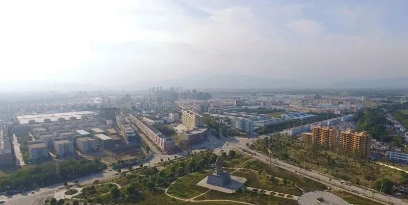 潜山gdp_潜山源潭中学图片(3)